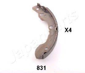 JAPANPARTS GF831AF Комплект тормозных колодок