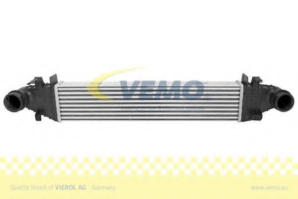 VEMO V30601296 Интеркулер