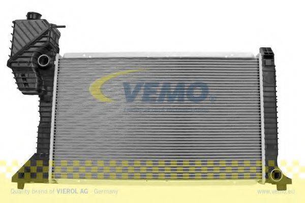 VEMO V30601302 Радиатор, охлаждение двигателя