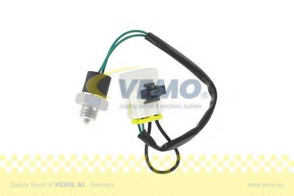 VEMO V32730002 Выключатель, фара заднего хода