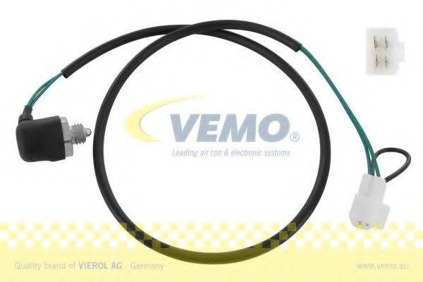 VEMO V32730008 Выключатель, фара заднего хода