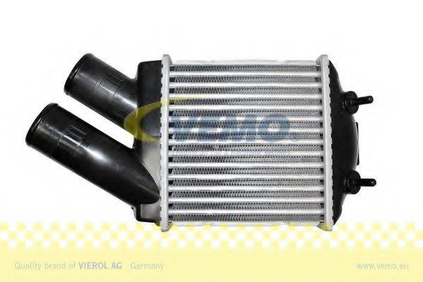 VEMO V46600004 Интеркулер