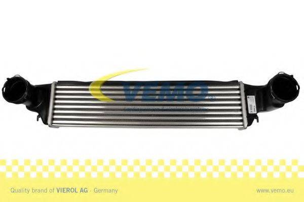 VEMO V20600013 Интеркулер