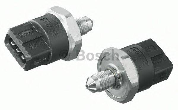BOSCH 0261545005 Датчик, давление подачи топлива