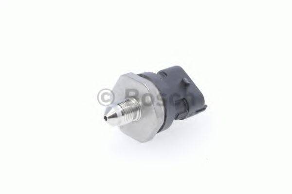 BOSCH 0261545053 Датчик, давление подачи топлива