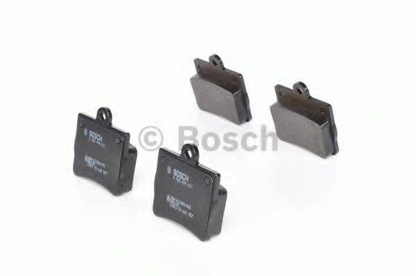 BOSCH 0986494017 Комплект тормозных колодок, дисковый тормоз